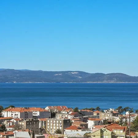 Ivan - Sea View *