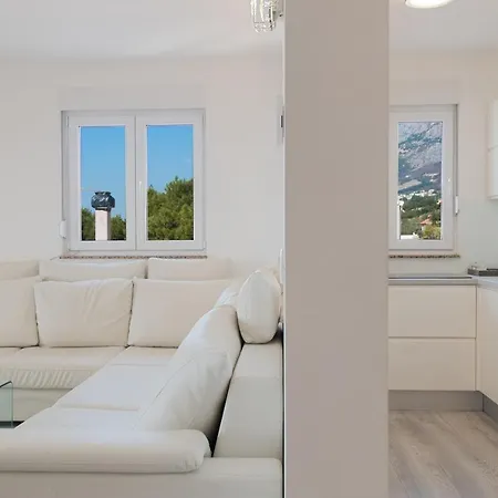 Ivan - Sea View * Makarska