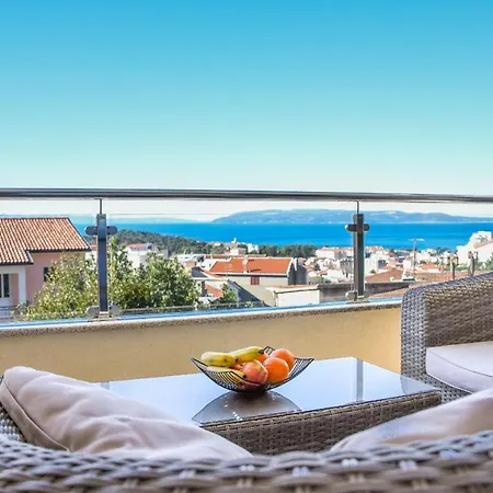 Apartment Ivan - Sea View *